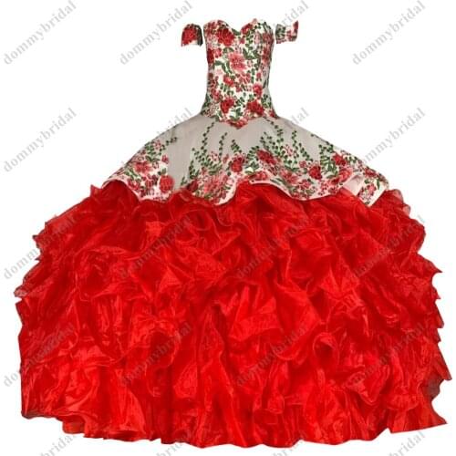 2022 Elegant Vestido De 15 Anos Detachable Sleeves Red and White Ball Gown Quinceanera Prom Evening Dress with Afircan Flowers