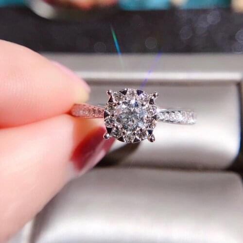 AEAW 0.3Carat 4mm Round Cut Flower Engagement&Wedding Diamond Ring Halo Ring Genuine 18K White Gold