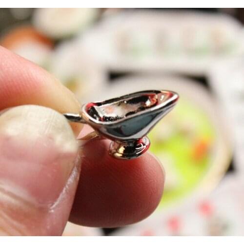 G10-X044 children baby gift Toy 1:12 Dollhouse mini Furniture Miniature rement accessories Alloy sauce cup 1pcs