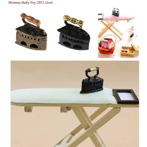 1/12 Iron Ironing Board Doll House Furniture Dollhouse Room Decoration Children Girls Toy Gift Scale 1: 12 Dollhouse Miniature