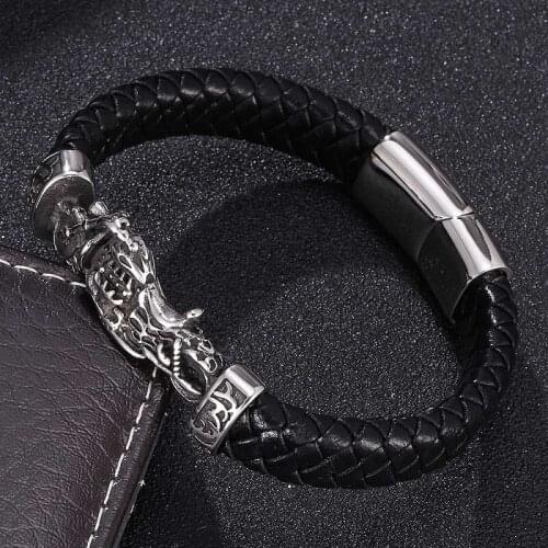 Punk Men Black Leather Braided Bracelet Motorcycle Stainless Steel Magnetic Buckle Vintage Bracelets Bangles Fashion Gifts ST800