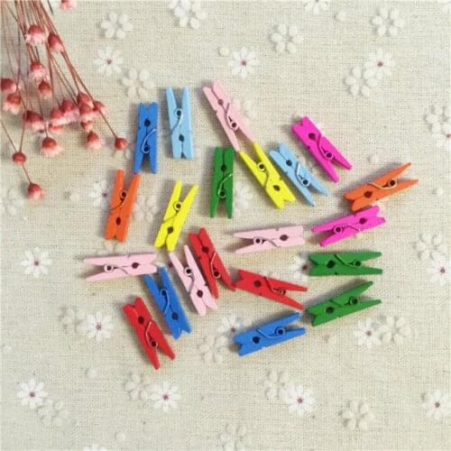 100pcs 25mm Wooden Clothespins Pegs Mini Photo Clips Perfect For Vintage Wedding Tables Decoration Gifts