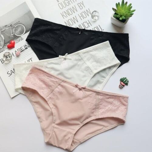 Fan Sweet Lovely Floral Embroidered Eyelash Lace Girls Panties Transparent Seamless Lingerie Beathable Cotton Briefs Underwear