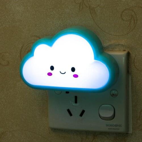 Small night light LED plug-in light control energy-saving, remote control feeding lamp socket type night light