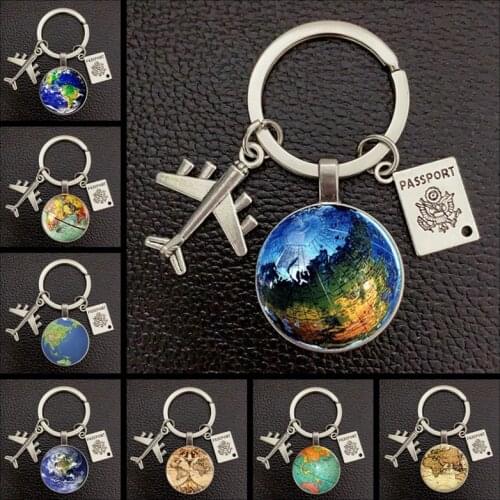 New world map keychain travel exploration exploration glass dome convex plane charm pendant keychain men and women gifts