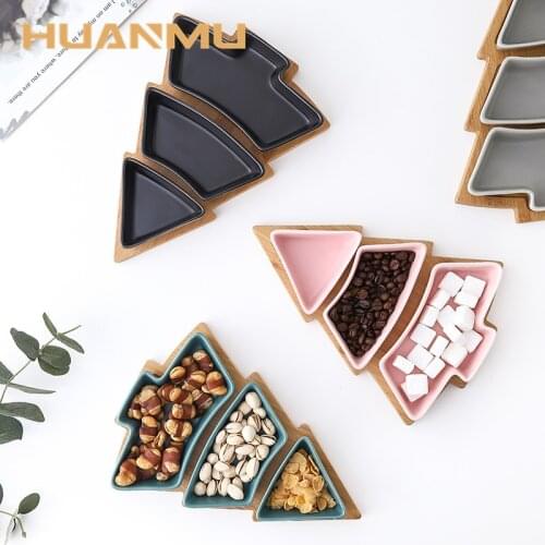 2020 Christmas Tree Snack Plate Ceramic Dessert Special Dishes Tableware Fruit Plates 3 Grids With Wooden Pallet Candy Dish