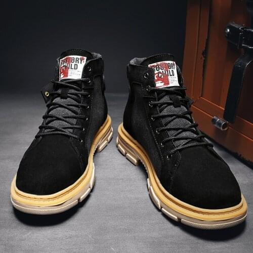 2020 winter mens boots anti-fur casual leather shoes anti-skiing boots men plus velvet shoes outdoor hiking mens sports shoes