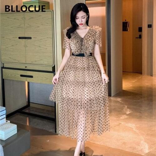 BLLOCUE 2020 Summer Sweet Mesh Cake Dress Women V-Neck Short Sleeve Ruffles Wave Point Dress Female Retro Holiday Dress