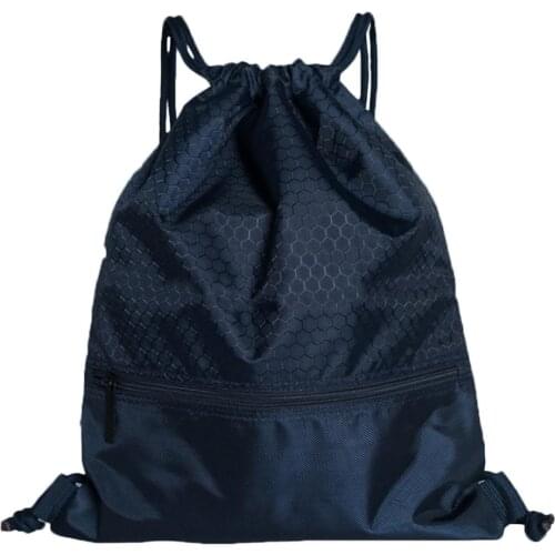 米囹 Travel Bags