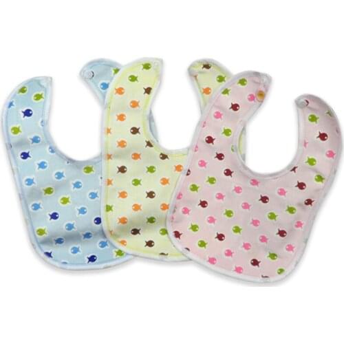 Random Style Baby Bib Velvet Waterproof Baby Care Feeding Printing Bibs Towel 29x20cm