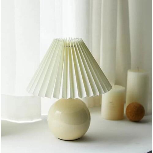 Vintage Korean Pleated Table Lamp With Cloth Retro Lampshade LED Desk Lamp For Home Decoration Bedside Lamp Ceramic Night Light