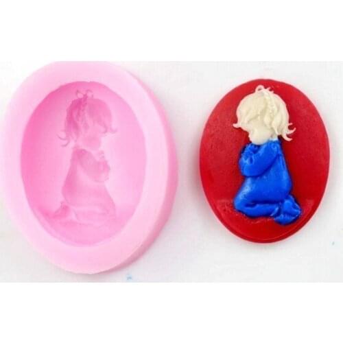 Silicone Kneeling Girl Turn Sugar Chocolate Mold Baking Cake Pastry Pudding Dough Soap Mould Tools DIY Gift