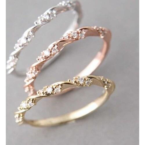 Fashion Rings For Women 2018 Fashion Jewelry Wedding Band Curved Blue Saphire Eternity Ring Jogo De Aneis Crystal Love Ring