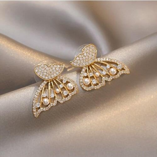 New Luxury Fashion Round Dangle Drop Korean Earrings For Women Big Butterfly Gold Earring for Women 2021 Jewelry
