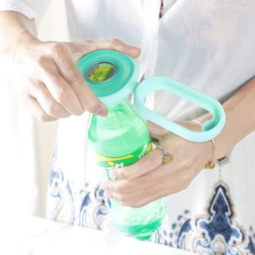 Multi-Function of Four-in-One Silicone Magnetic Home Explosion Anti-Slip Bottle Opener