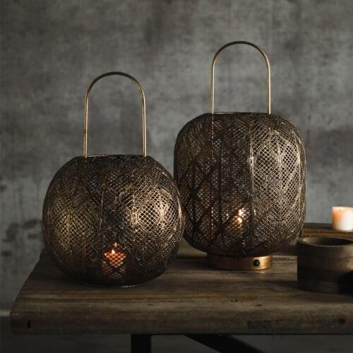 Europe Creative Candle Holders Fashion Metal Lantern Romantic Hanging Candelabra Ornaments Porta Velas Christmas Decor BS50CH