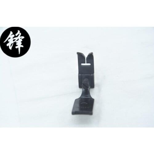 Singer 457 presser foot 241375 width : 11mm