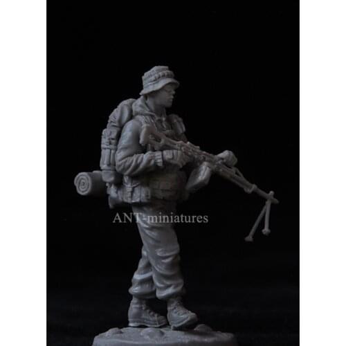 1/35 Resin Model Figure GK , Unassembled and unpainted kit