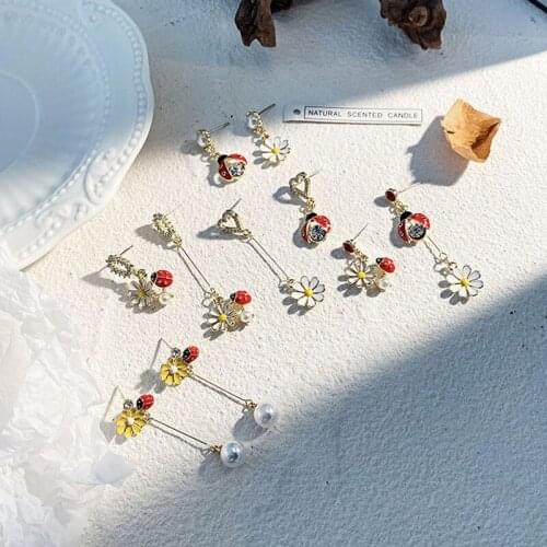 Romantic Mori Daisy Ladybug Earrings For Women Sweet Cute Flower Insect Plant Drop Ears Jewelry Girl Student Gift S925 Needle