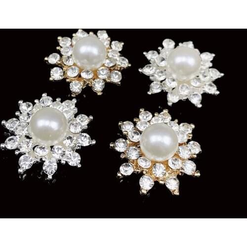 2019New 60Pcs Rhinestones and Pearl center flower button for for clothing and diy handmake hair accessories QW13