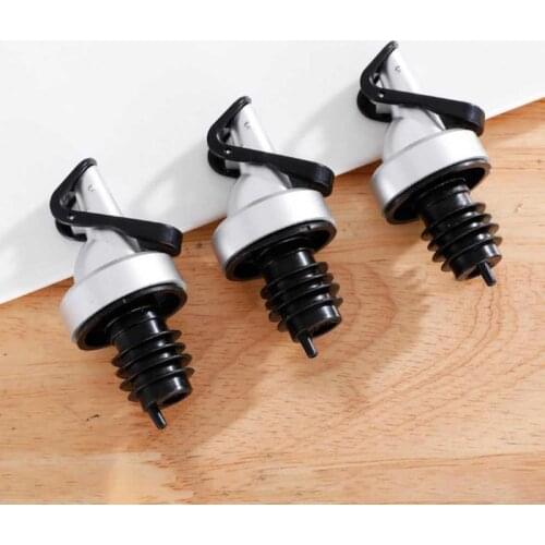 1pcs Olive Oil Sprayer Liquor Dispenser Lock Wine Pourers Flip Top Drink Wine Oil Bottle Stopper Leak-proof Nozzle Kitchen Tools