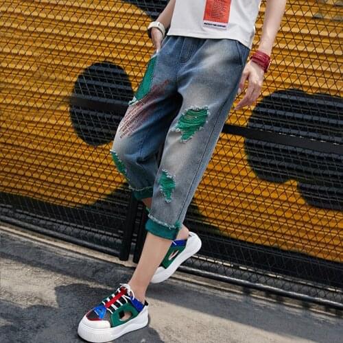 2020 New Women Frayed Tassel Embroidery Letters Jeans Streetwear Summer Casual Denim Calf-Length Pants Zipper Straight Jeans