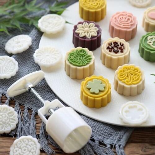 6pcs 3D Flowers Stamps Moon Cake Decor Mould Barrel Round Mooncake Mold 50g Pastry Mooncakes Hand DIY Tool