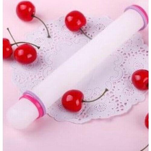 Hot Free Shipping 23cm Eide Ring Baking Cake Mold Tools Glossy Smooth Pin Nylon Rods Rolling Cake Bakeware Pastry Tools 02001-72