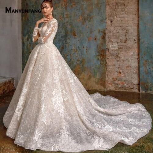 2021 New Arrival Embroidery Appliques Tulle O-Neck Full Sleeve Wedding Dress Luxury Cathedral Train Lace Up Bridal Ball Gown