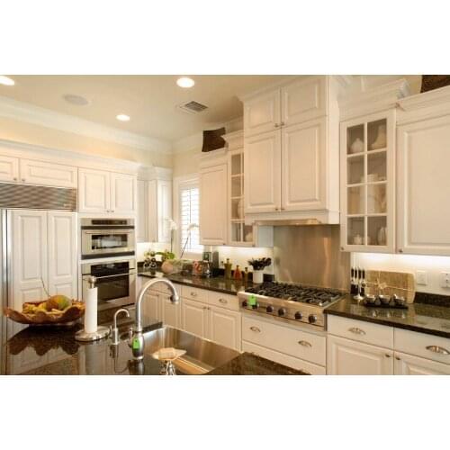 2017 retail wholesales solid wood kitchen cabinets customized made white color traditional wooden cabinets S1606128