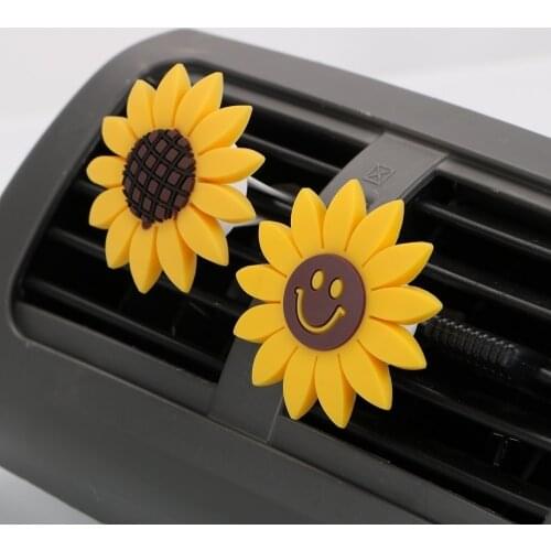 Auto Outlet Perfume Interior Accessories Car-styling Sunflower Shape Car Air Freshener Solid Fragrance Air Conditioner Vent Clip