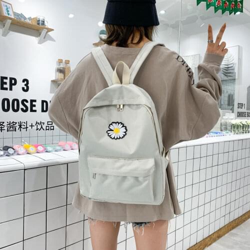Small Daisy Backpack for School Teenagers Girls Canvas Women Backpack White Bookbag Fashion Travel Backpack Street Trend
