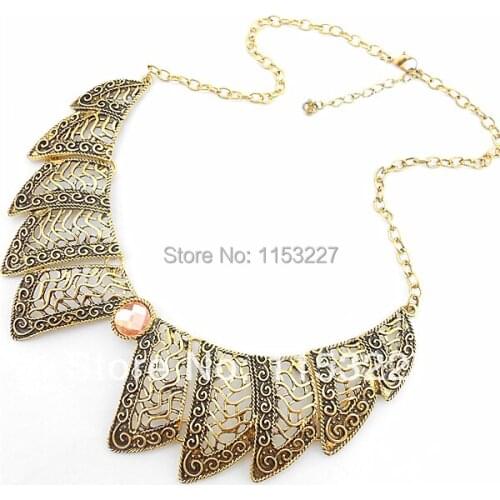 Euro vintage style hollow out lace champagne rhinestone printed necklace vners
