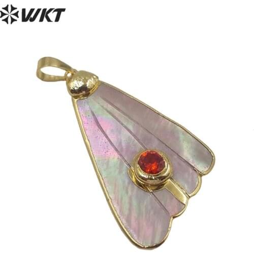 WT-JP198 WKT exclusive design fashion boho jewelry pendant natural pink shell scallop shape brightly leaf shell pendant