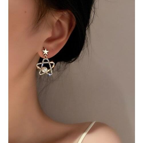 U-Magical Bling Bling Five-pointed Star Imitation Pearl Dangle Earrings for Women Exquisite Rhinestone Hollow Earrings Jewellery