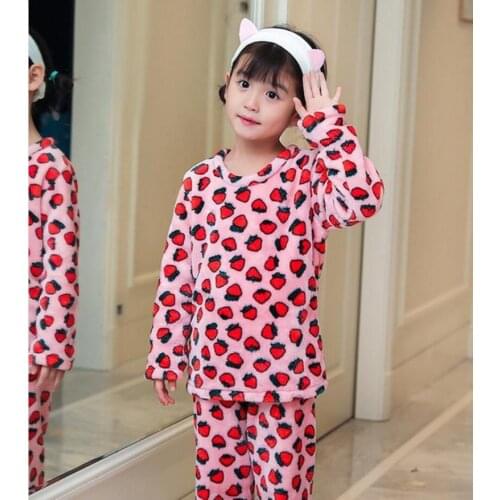 Winter Pyjamas Lovely Children Strawberry Pajamas Warm Flannel Sleepwear Girls Loungewear Coral Fleece Kids pijamas Homewear