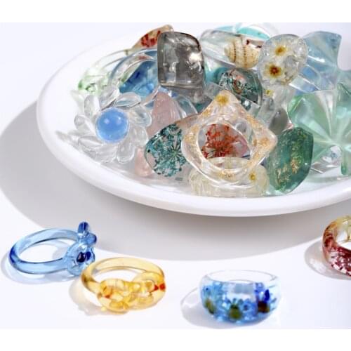 Fashion Transparent Chunky Epoxy Resin Rings Cute Multicolor Dried Flower Finger Rings for Women Party Jewelry Gifts