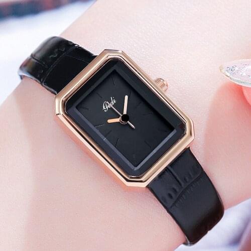 2021 Causal Women Clock Wristwatch Stylish Analog Quartz Womens Watches Bangle Femme Leather Strap Band Watch Reloj Mujer Montre