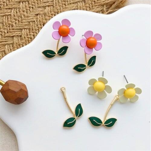 2019 Fashion plants Stud earrings female Classic pink flowers stud earrings Removable flowers stud earrings for women jewelry