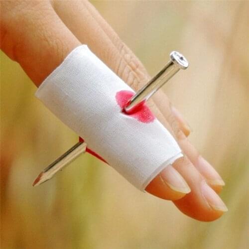 Halloween Funny Props Halloween Action Figure Toy Fake Blood Finger Wear Nail 5z