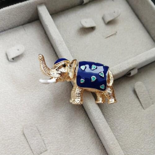 Vanssey Vintage Elephant Heart Blue Enamelled Branch Leaf Brooch Pin Scarves Wedding Accessories for Women 2018 New