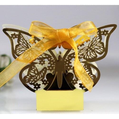 100pcs Laser Cut Butterfly Shape Carriage Favor Gifts Candy Boxes With Ribbon Baby Shower Wedding Birthday Party Favor Decor