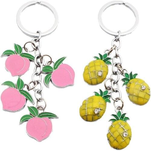 Fashion Pineapple Keychain Key Ring Guardian Peach Keychains For Ladies Holder High Quality Mothers Day Gift Bag Charm Accessori