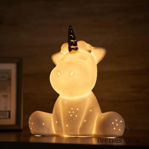 Cartoon Creative Unicorn Table Lamp Girls Bedroom Childrens Room Bedside Lamp Nordic Modern Simple Ceramic Table Lamp