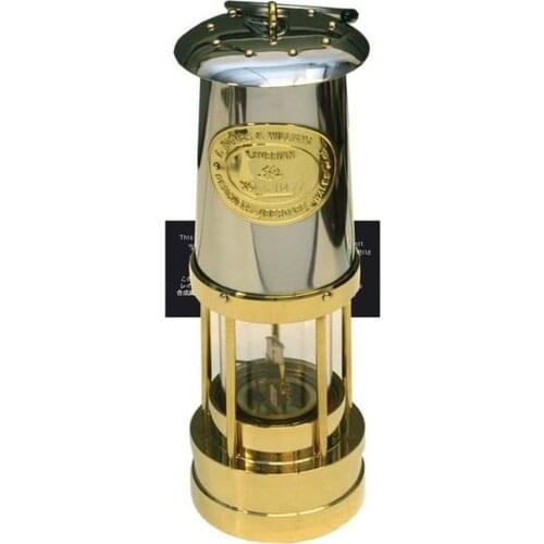 E. Thomas & Williams Goods For Tourism