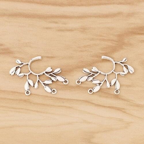 30 Pieces Tibetan Silver Branch Tree Leaf Chandelier Connector Charms for Necklace Jewellery Making Accessories 34x24mm
