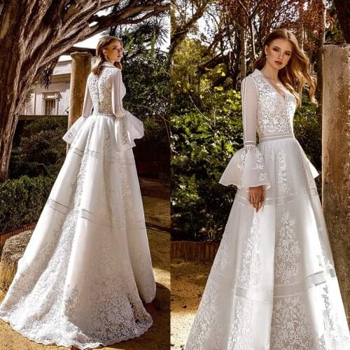 2020 New Wedding Dresses V Neck Long Sleeves Lace Appliques Bridal Gowns Custom Made Button Back Sweep Train Wedding Dress