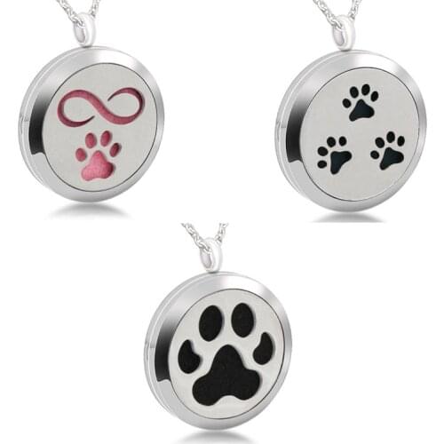 5PCS Pet Dog Paw Print Magnetic Perfume Lockets 30mm Aromatherapy Locket Pendant Essential Oil Diffuser Locket Necklace Jewelry