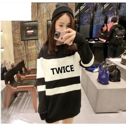 New TWICE Fashion Sweatershirt Twice Member Name Print Hoodies for Fans Pullovers Harauku Fleece Striped Hoodie Sudaderas Mujer