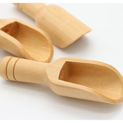 3pcs Mini Wooden Scoops Bath Salt Wood Spoon Candy Flour Spoon Scoops Kitchen Tool